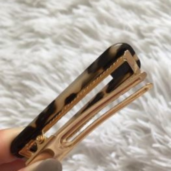 Leopard Hair Clip SET OF 2 - Picture 3 of 5